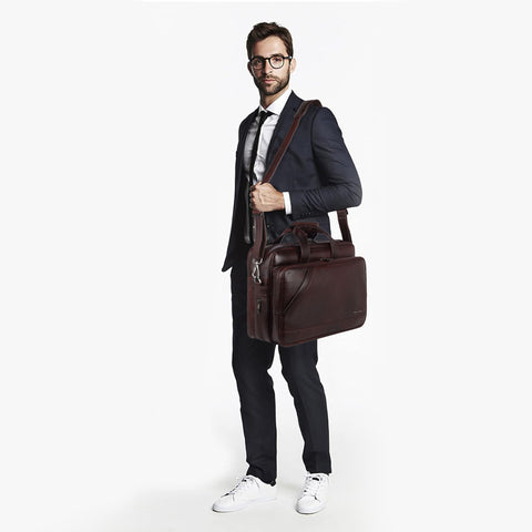 EXECUTIVE 16